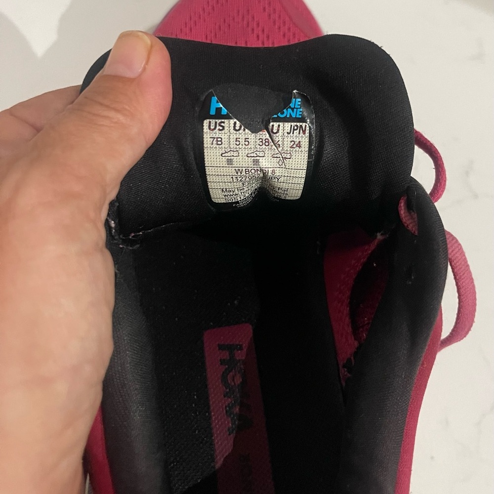 Hoka Women's Magenta Running Shoes with Lavender Midsole size 7 - Picture 7 of 7